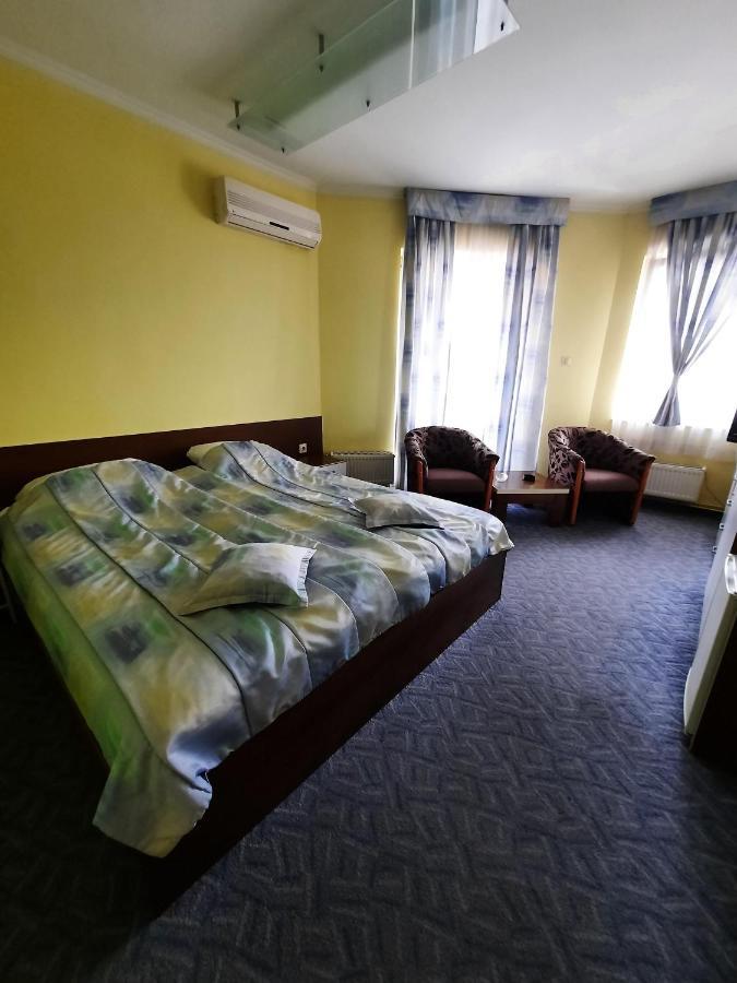 Motel Tiron Kakanj 外观 照片